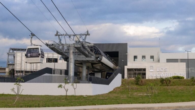 Teleférico de Los Alcarrizos reanuda sus operaciones tras concluir mantenimiento programado